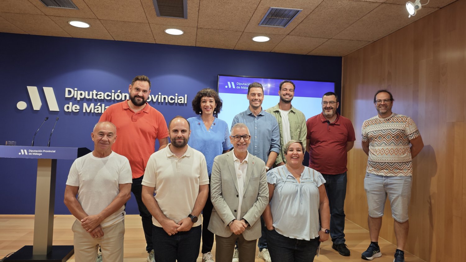 Con Málaga reivindica implantar políticas públicas de vivienda y muestra su apoyo a la huelga general del 11N