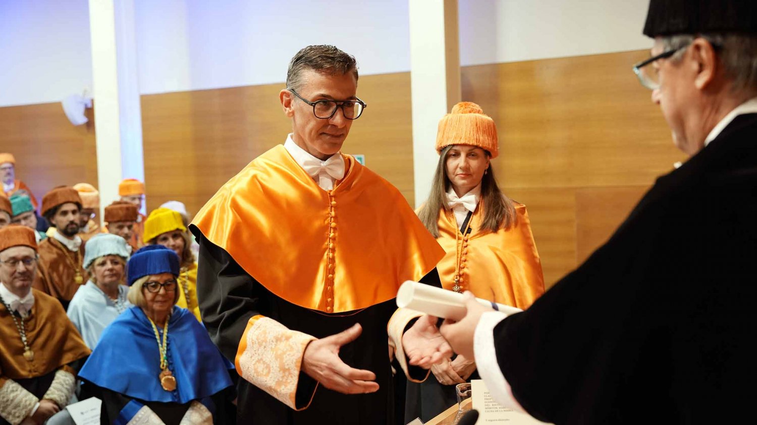 La UMA inviste doctor honoris causa al economista y sociólogo José Castilla Fernández