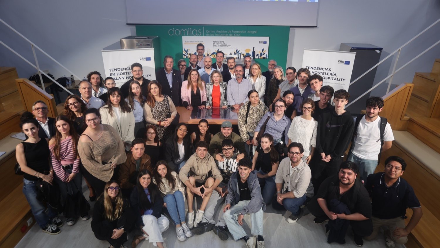 100 personas se reúnen para diseñar la 'hostelería del futuro' en el CIO Mijas
