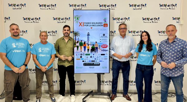 Torre del Mar pone en valor la inclusión en su Paseo Solidario