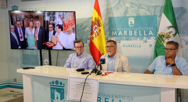 El historiador Francisco Moyano recibe este año la Medalla de la Cruz del Humilladero