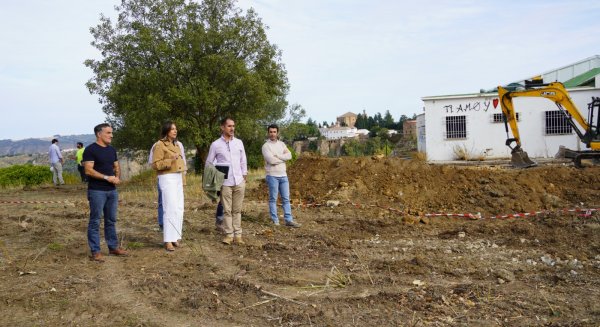 Ronda inicia las obras de una segunda piscina descubierta en la zona de El Predicatorio