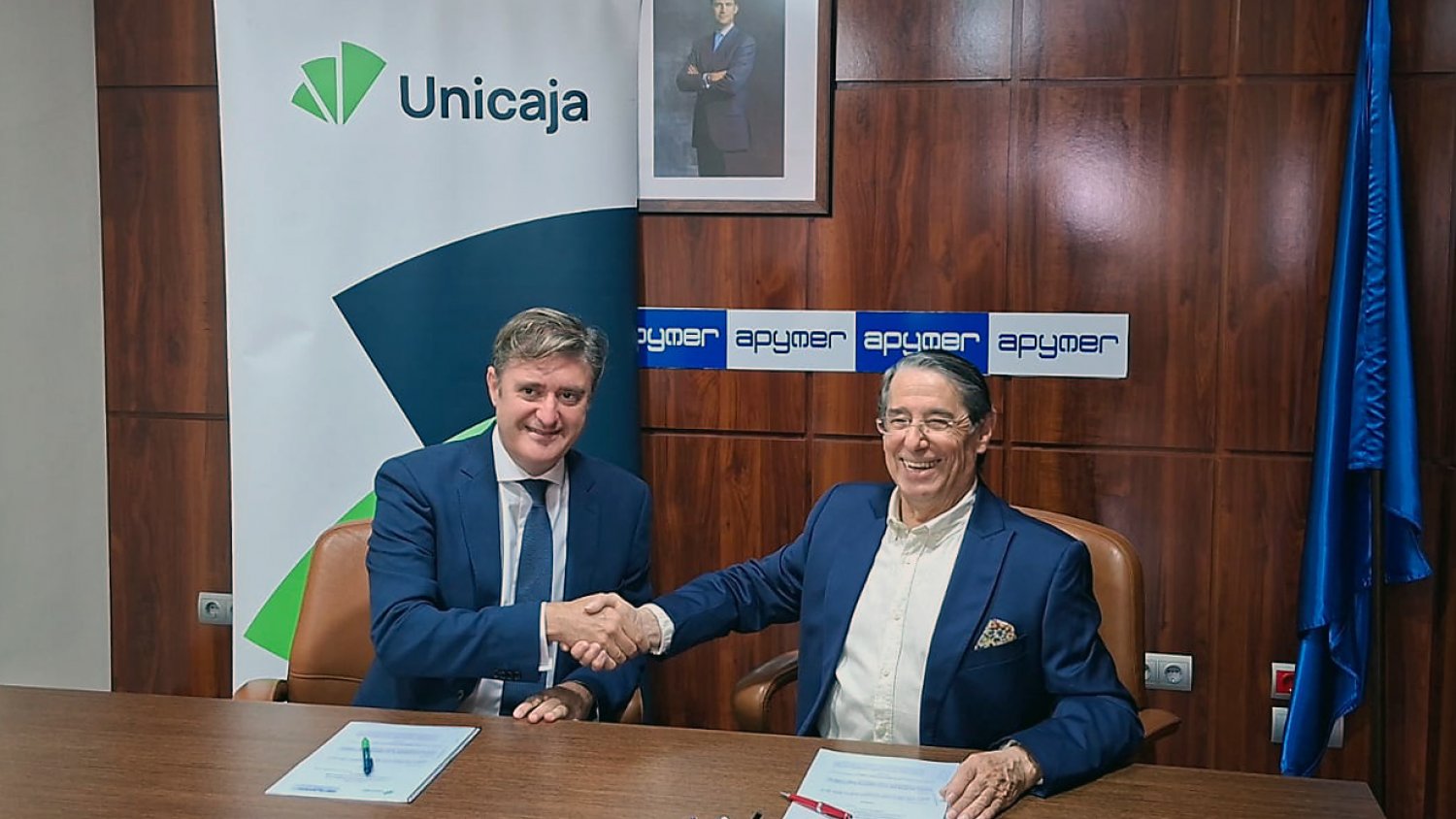 Unicaja renueva su acuerdo con las pymes de Ronda y Campillos para respaldar su actividad empresarial