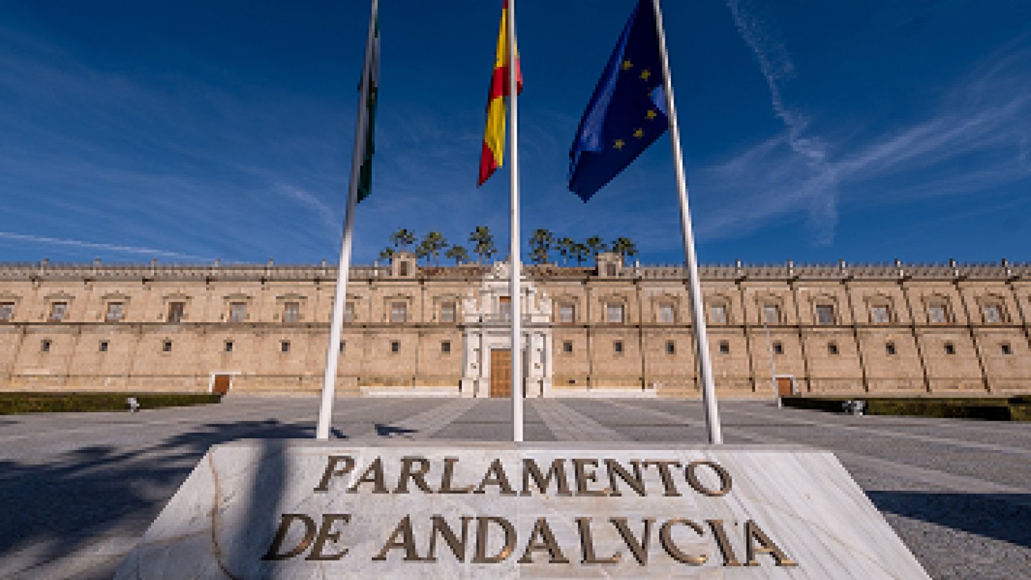 Andalucía declara tres días de luto por el accidente ferroviario en Toledo