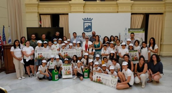 El colegio Hans Christian Andersen gana la campaña de sensibilización 'Buscadores de Vidrio'