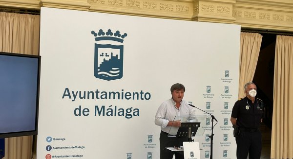 La Policía Local amplía el dispositivo especial de vigilancia en diferentes zonas de Málaga
