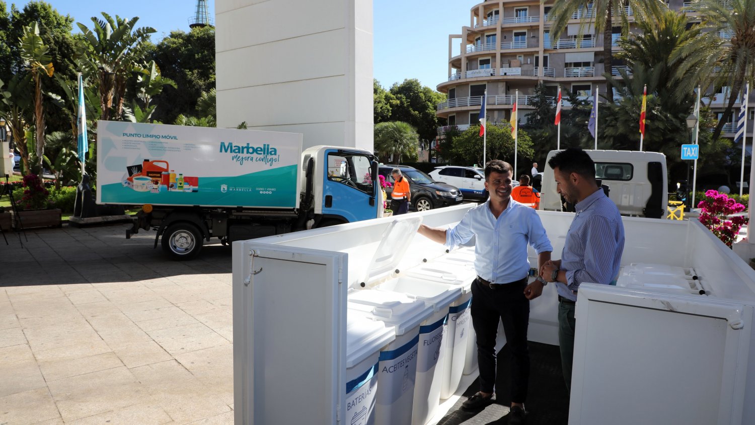 Marbella amplía en seis los puntos limpios móviles hasta alcanzar los 21 en todo el municipio