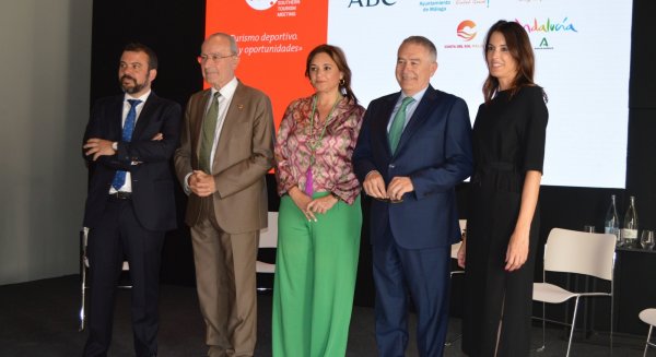 La Junta destaca la aportación del deporte para captar turismo de calidad y desestacionalizar