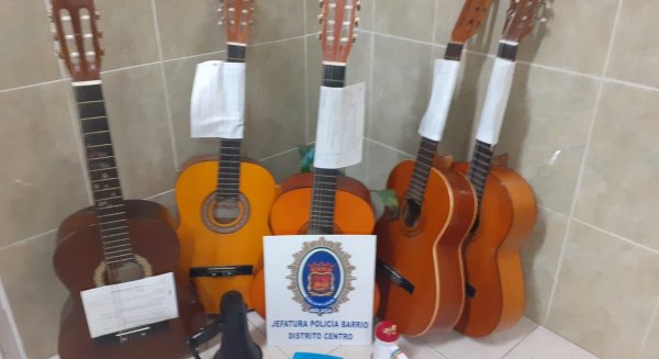 La Policía Local denuncia a 31 personas por producir ruidos en la vía pública