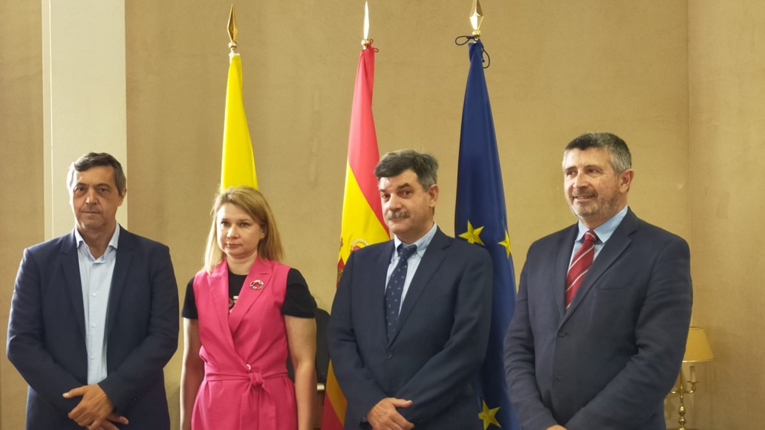La parlamentaria ucraniana Olga Sovgyria reivindica que los universitarios deben conocer la situación de su país
