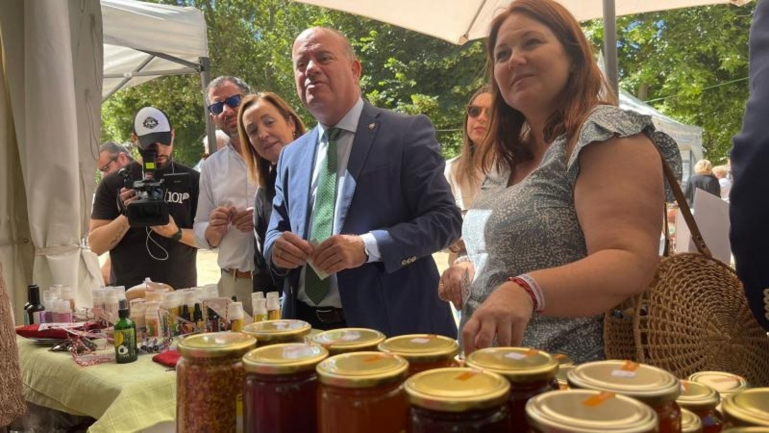 Una veintena de productores de Sabor a Málaga se dan cita en la Feria de Primavera de Antequera