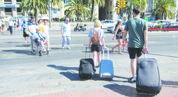 Málaga rebasa los 420.000 viajeros hoteleros en el primer cuatrimestre de 2022