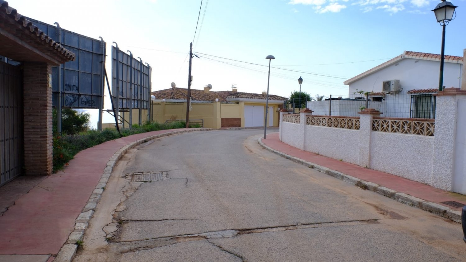 Rincón de la Victoria adjudica las obras del plan de asfaltado destinada a ocho calles y avenidas