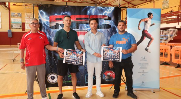 Torrox amplia su oferta deportiva con Kick Boxing este sábado