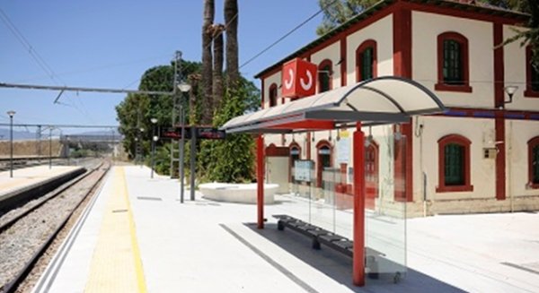 Adif anuncia que mejorará la infraestructura ferroviaria en las estaciones de Pizarra y Aljaima