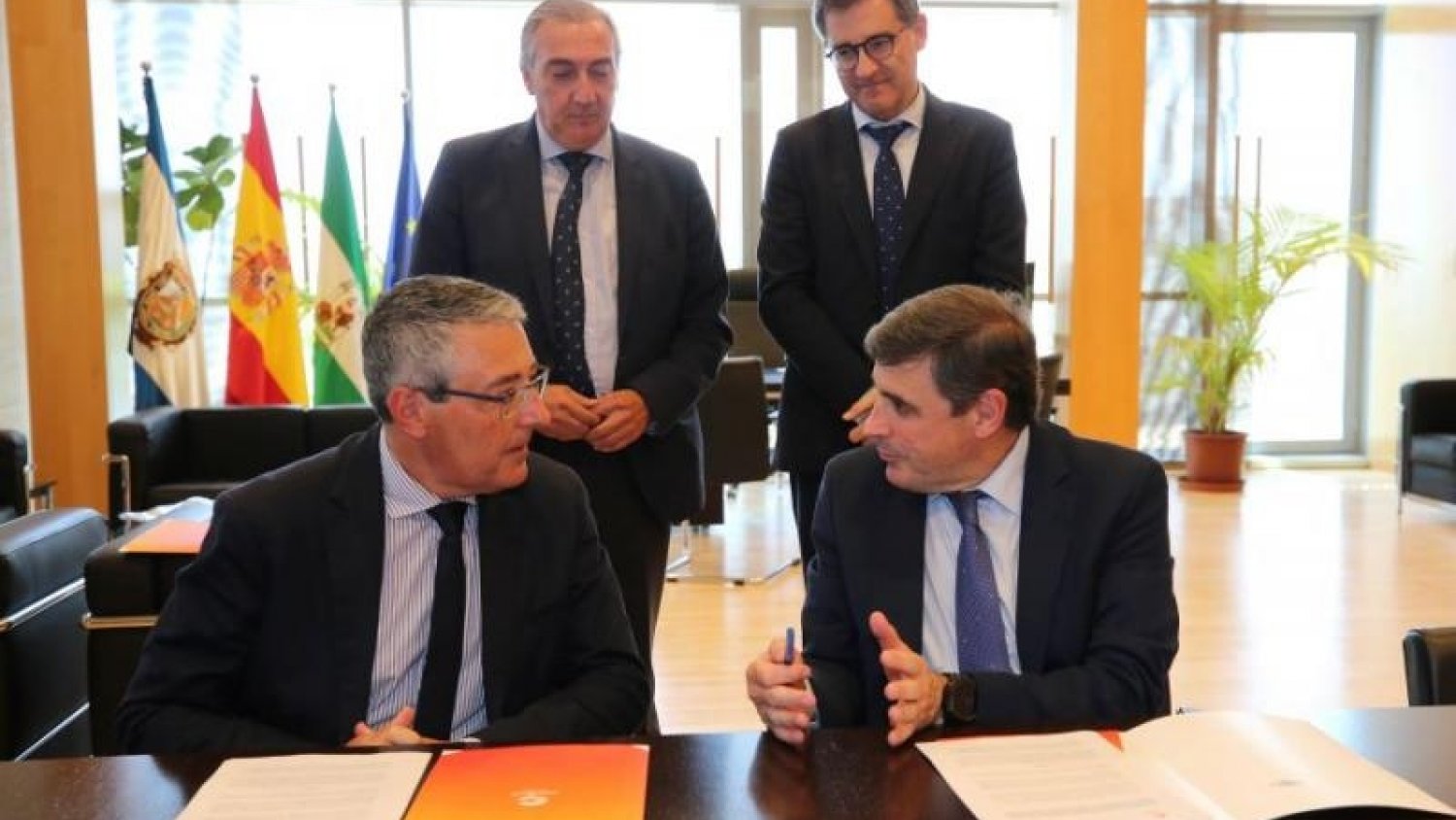 Málaga  firma un protocolo con Segittur para el desarrollo de los destinos turísticos inteligentes