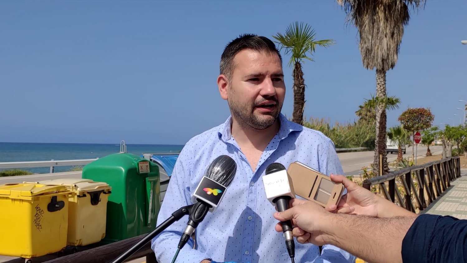 PSOE materializa su propuesta electoral sobre la construcción de un centro de día en Benajarafe