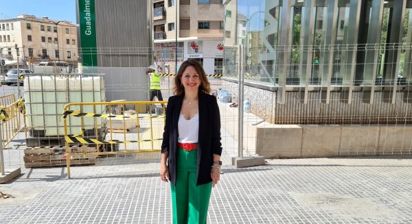 Navarro: “Los malagueños somos los únicos que vamos a contar con un museo en el metro”