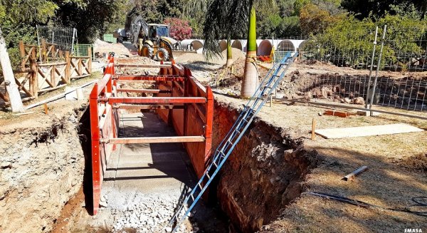 El Ayuntamiento inicia las obras de drenaje y saneamiento en Cerrado de Calderón