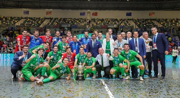 Manuel Barón recibirá a BeSoccer CD UMA Antequera de Fútbol en el Ayuntamiento
