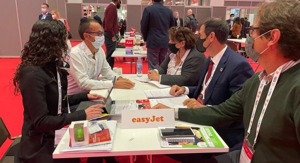 Andalucía participa en la feria Routes Europe para captar nuevas conexiones aéreas