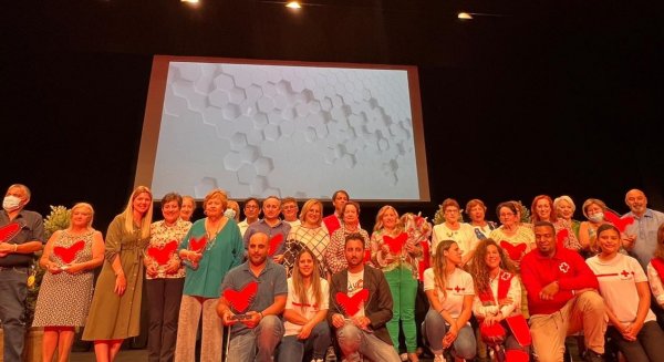 Fuengirola reconoce la trayectoria de 16 voluntarios en la Gala ‘Rocío Alfaro’