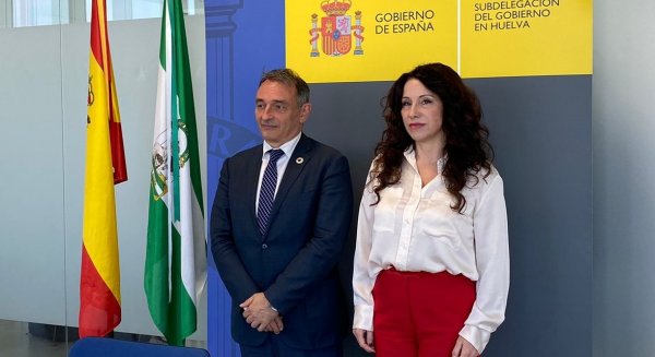 Andalucía se reúne con el Gobierno central para tratar la situación de los asentamiento chabolistas en Huelva