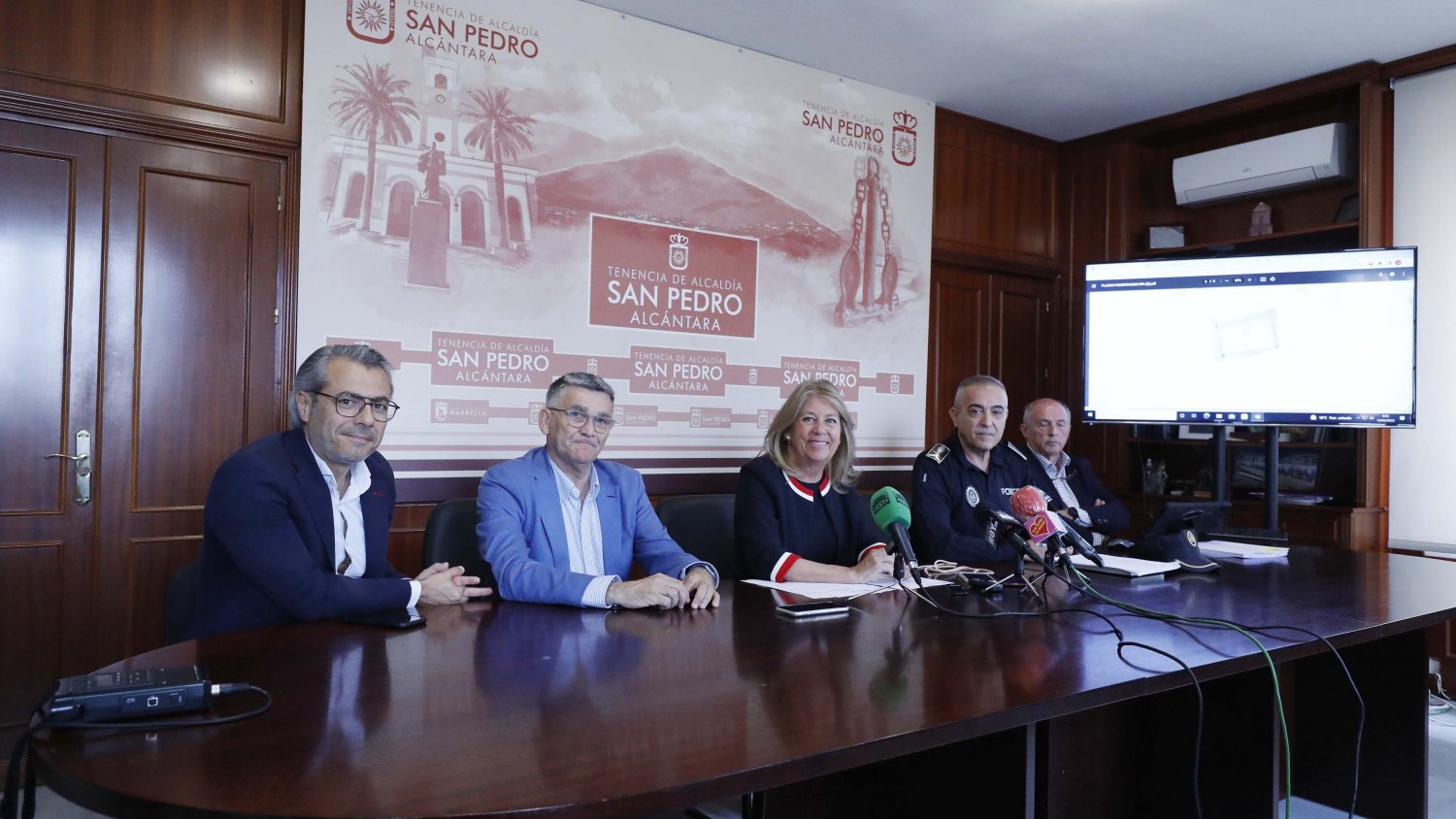 El Ayuntamiento implantará 36 cámaras en San Pedro en el marco del sistema de videovigilancia