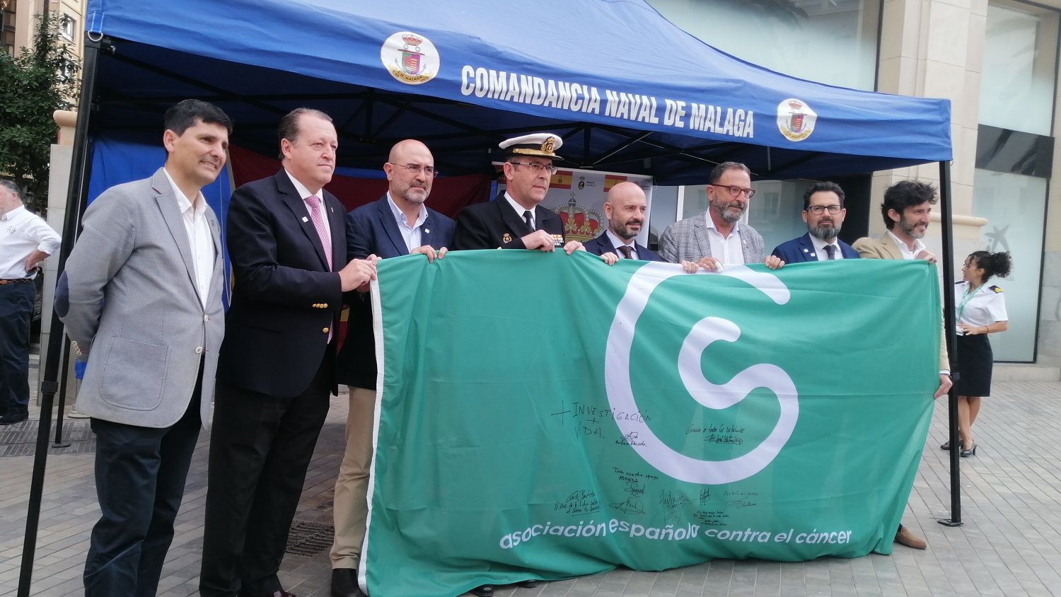 La AECC invita a la sociedad malagueña a que hagan de la lucha contra el cáncer su bandera