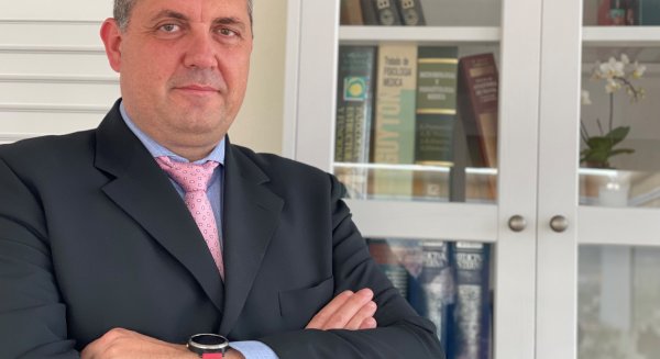 El Dr. Juan José Vega Gallardo, nuevo gerente de ASISA en Málaga