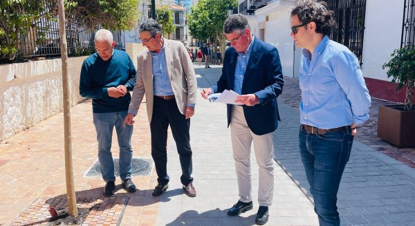Diputación financia con 300.000 euros la peatonalización de una céntrica calle de Nerja