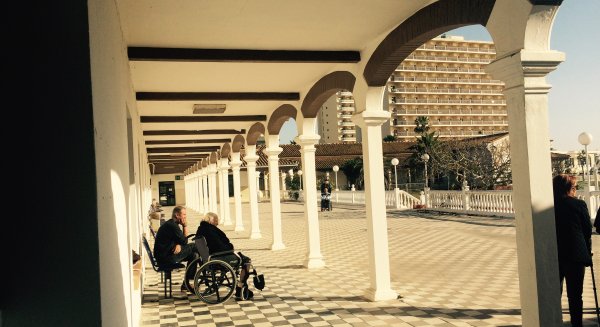 El Hospital Clínico aumentará su dotación para la atención en salud mental de adolescentes