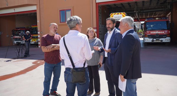 PSOE urge a De la Torre a actualizar el reglamento de bomberos