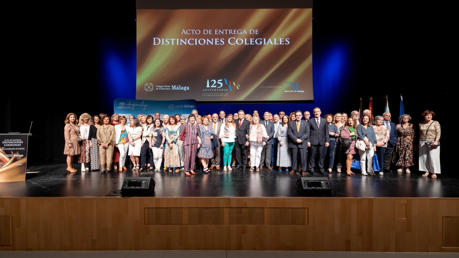 El Colegio de Enfermería celebra la entrega de insignias por los 50 y 25 años de ejercicio ininterrumpido