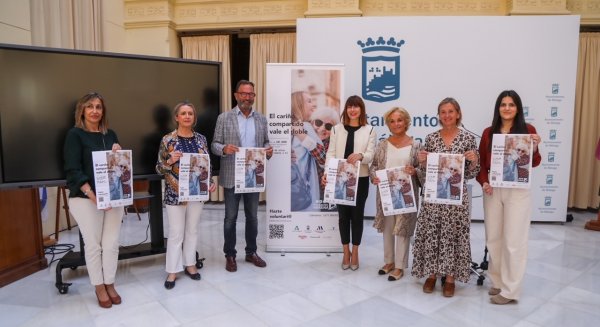 El Ayuntamiento y la Fundación Harena inician una campaña para combatir la soledad de personas mayores