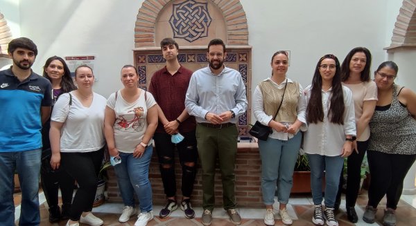 Los Servicios Sociales de Vélez-Málaga ofrecen formación a personas en situación de vulnerabilidad