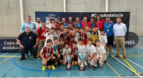 El benjamín del Playas de Torremolinos conquista la Copa de Andalucía de clubes de fútbol sala