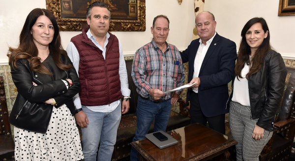 José Antonio Campos Conejo toma posesión como nuevo alcalde pedáneo de Cartaojal