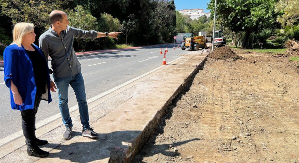 Fuengirola inicia las obras para crear un aparcamiento en la calle Orquídeas de Torreblanca