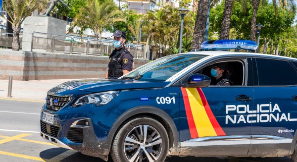 Detenidas 44 personas por usurpar la identidad de consumidores para contratar servicios