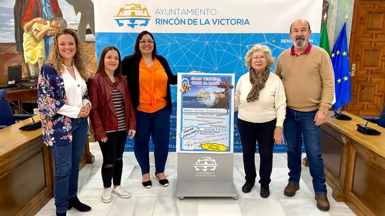 Rincón de la Victoria y la Hermandad del Carmen celebran la Cruz de Mayo