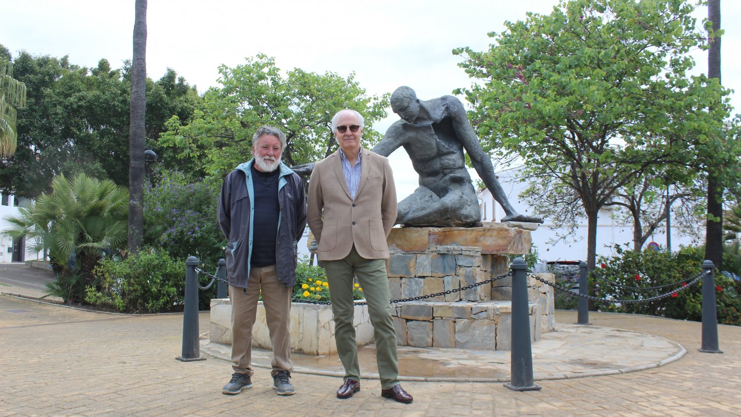 Estepona restaura siete obras incluidas en la Ruta de las Esculturas