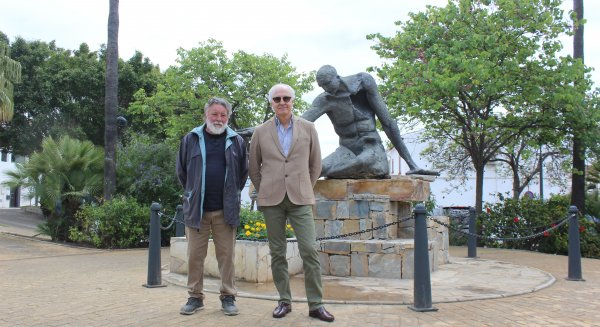 Estepona restaura siete obras incluidas en la Ruta de las Esculturas