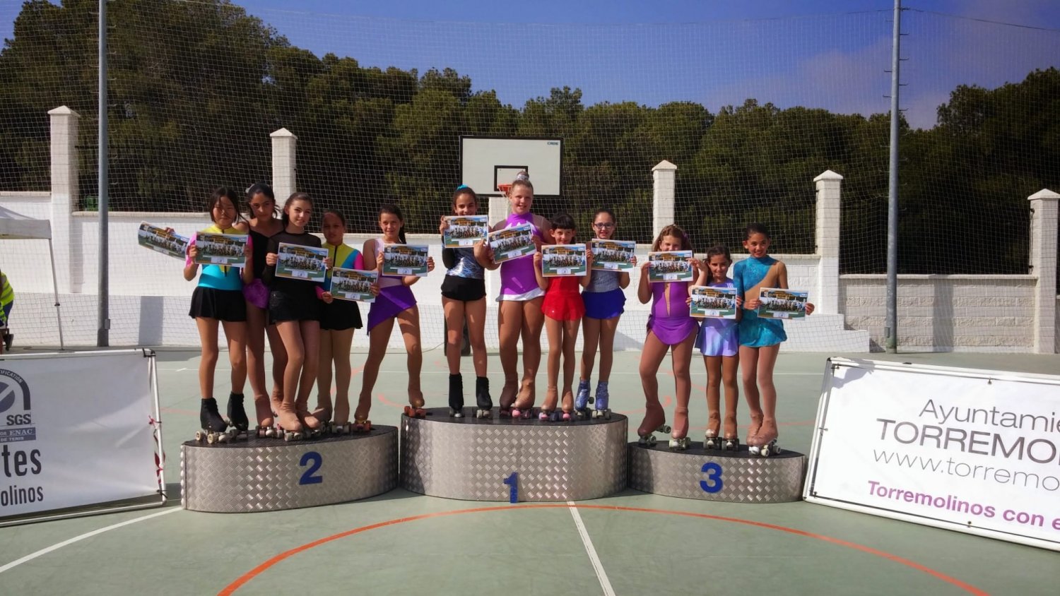 Un centenar de patinadoras participan en la primera jornada de los Juegos Deportivos Municipales