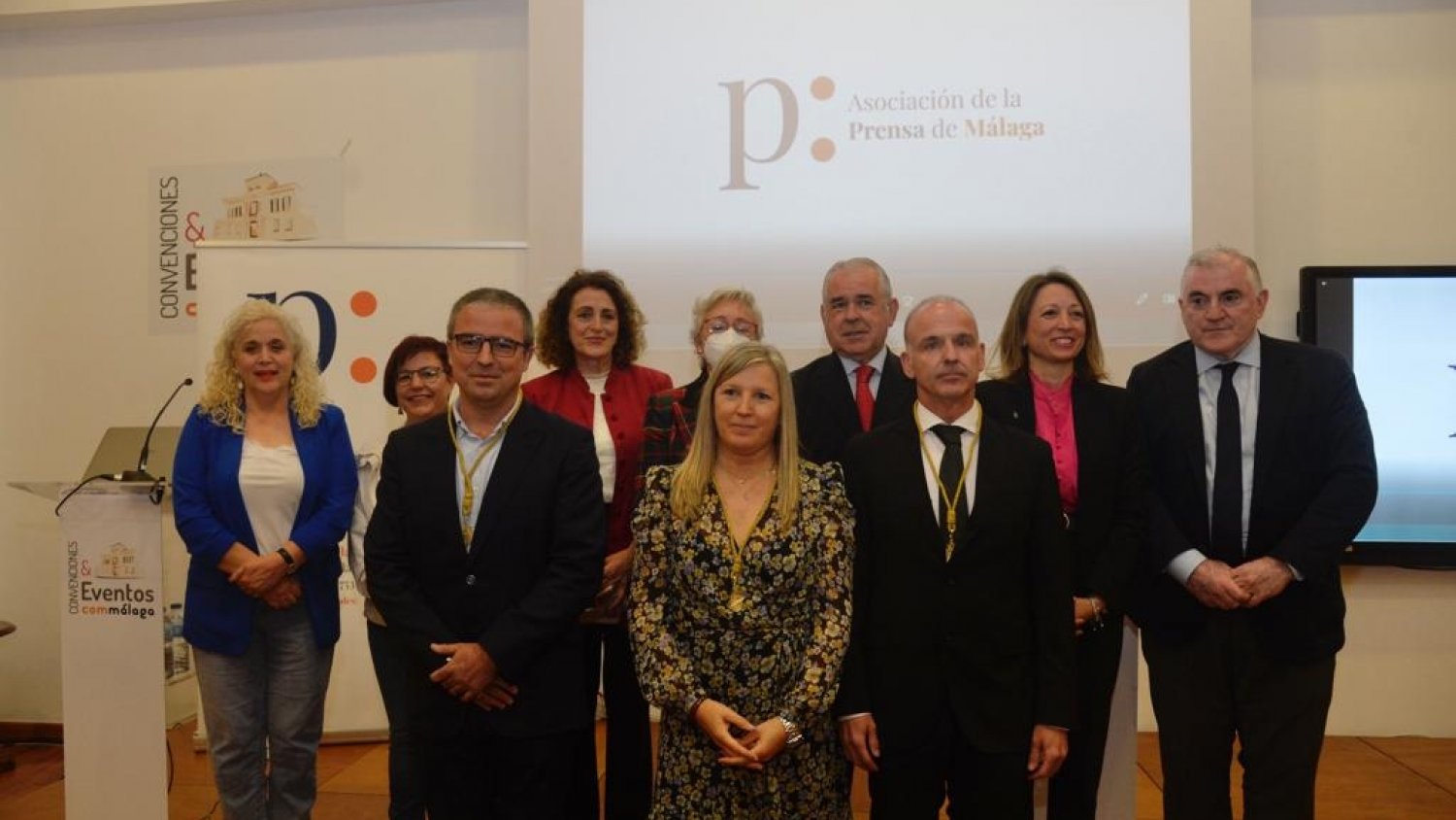 Eduardo Barrero y Pilar Martínez reciben las Medallas de Honor del Periodista de la Asociación de la Prensa de Málaga
