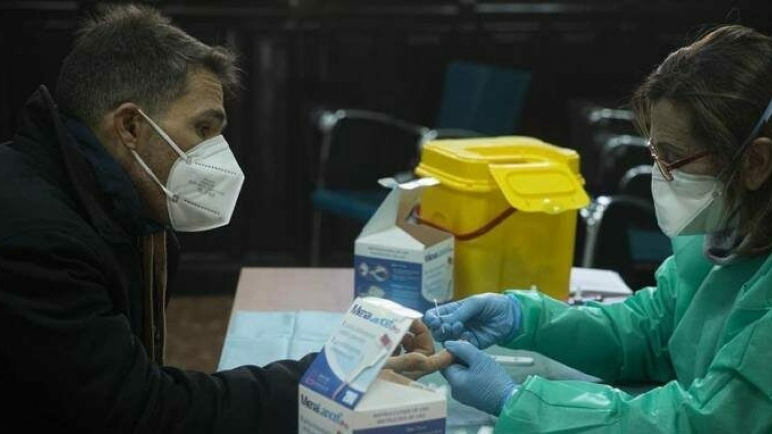 Málaga notifica 910 positivos y dos fallecidos por covid-19