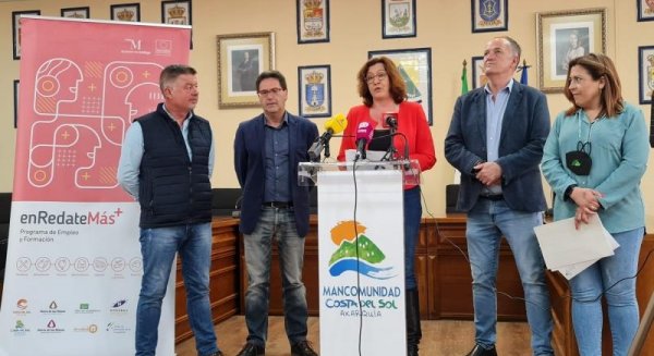 Diputación ofrece 9 itinerarios para la inserción laboral de 135 personas vulnerables en la Axarquía