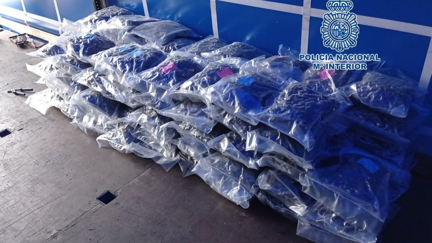 La Policía Nacional detiene a cinco personas por tráfico de drogas