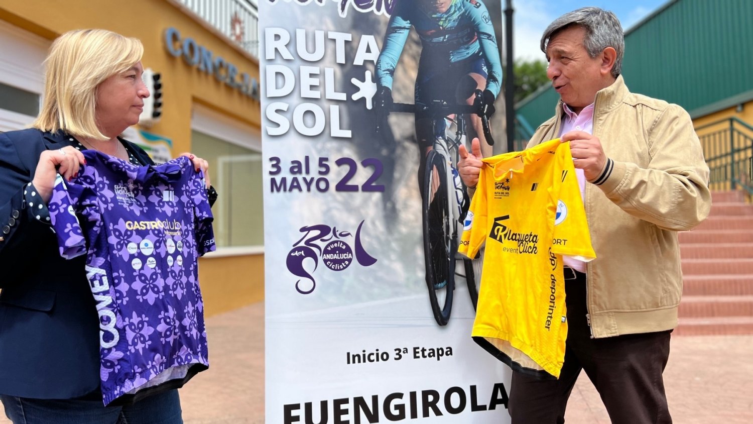 Fuengirola, la salida de la última etapa de la Vuelta Ciclista a Andalucía femenina