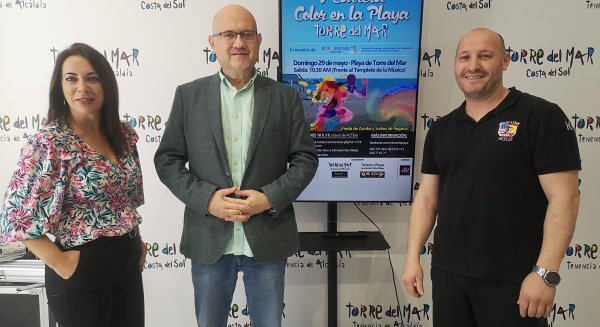 Torre del Mar presenta una nueva edición de la Carrera del Color en la Playa